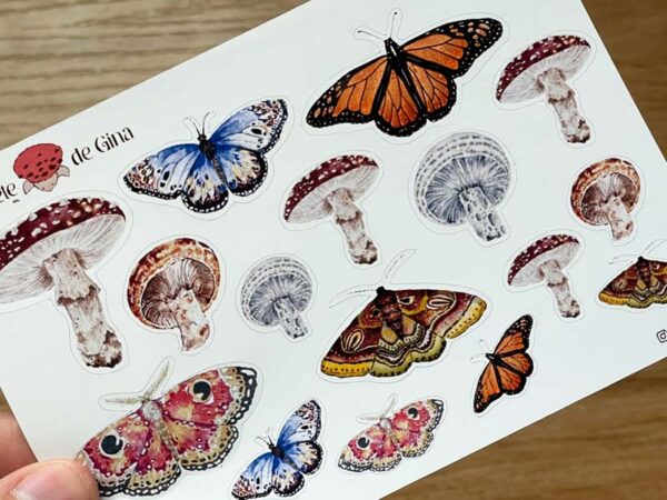 Planilla de stickers Mariposa y hongos